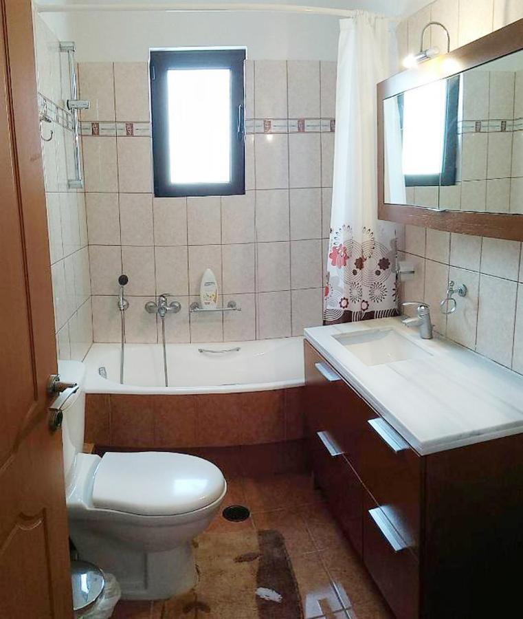 Nikolaos House Apartment เปอร์ดิกา ภายนอก รูปภาพ